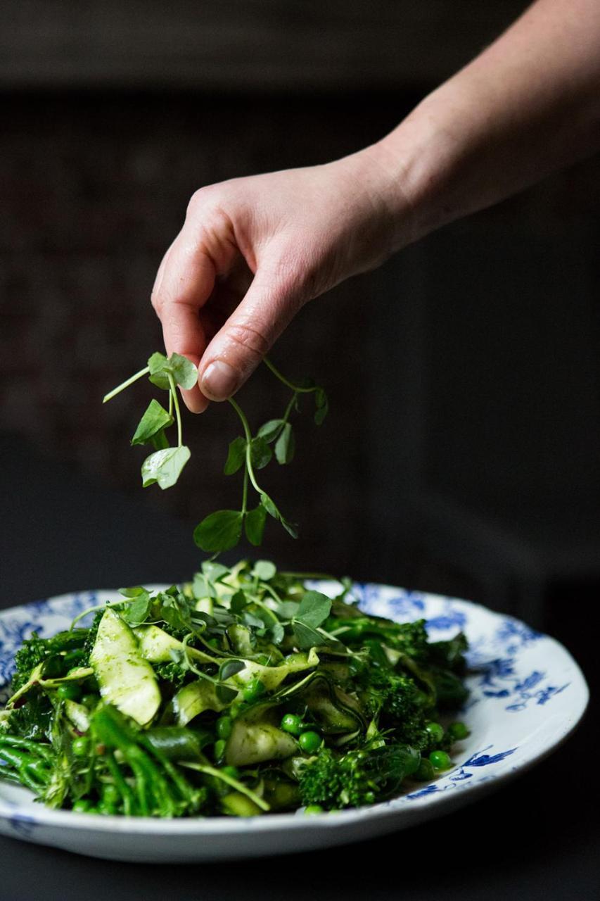 Whitehouse Rye Bed & Breakfast Exterior foto Watercress being added to a salad